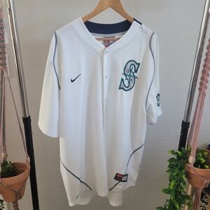 Vintage Seattle Mariners Nike White Baseball Jersey. Size XL.